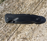 Нож Leatherman c33Lx - Черный (8601251N) в сложенном состоянии